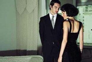 暧昧男子,迷离情感下的情感纠葛